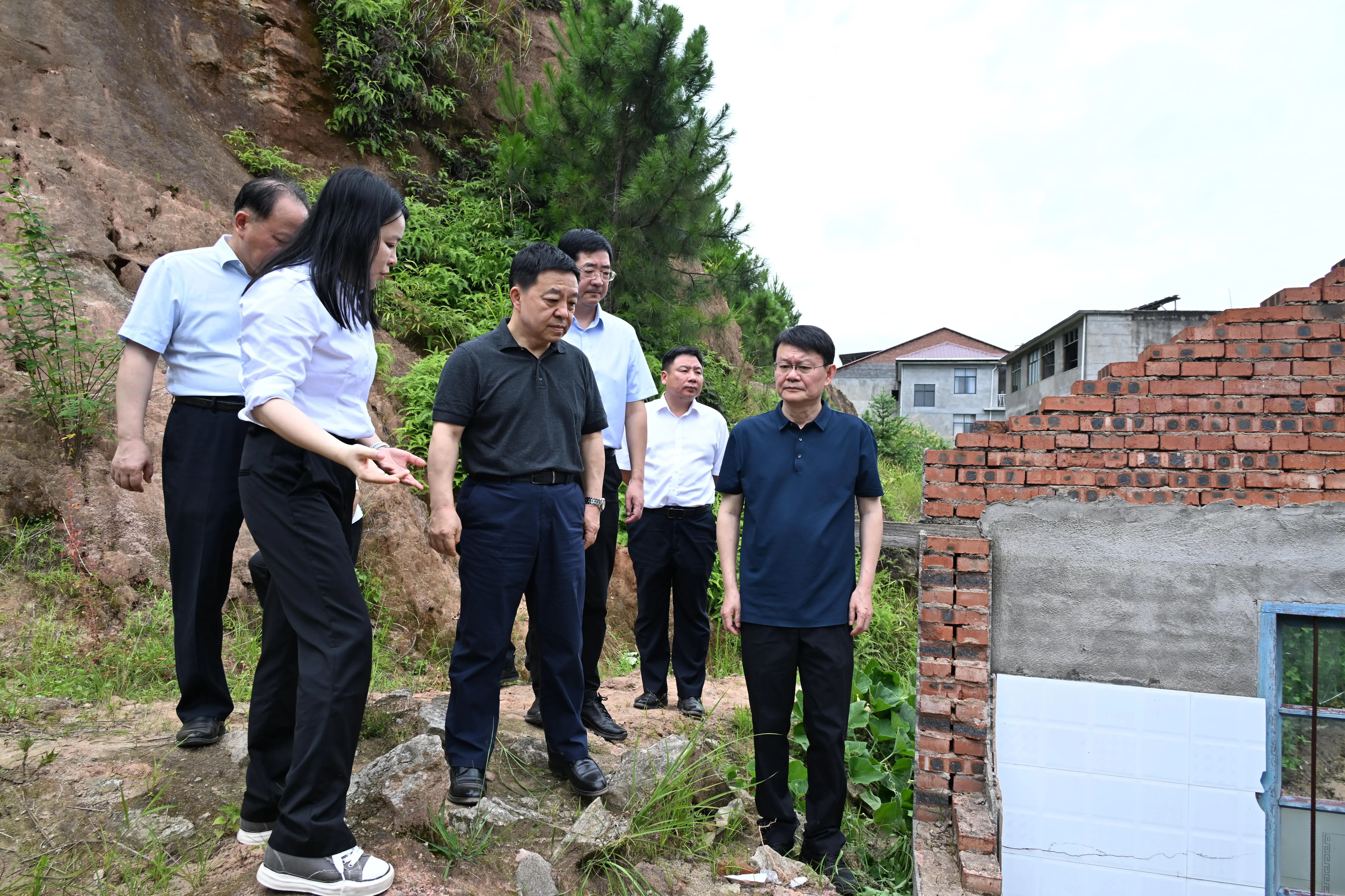 叶建春在南丰县调研防灾避险工作