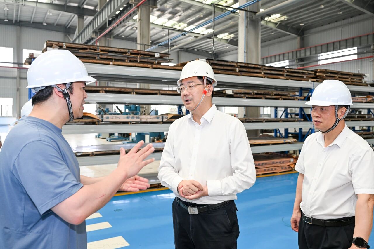 胡剑飞深入临川调研招商引资、项目建设、产业发展等情况