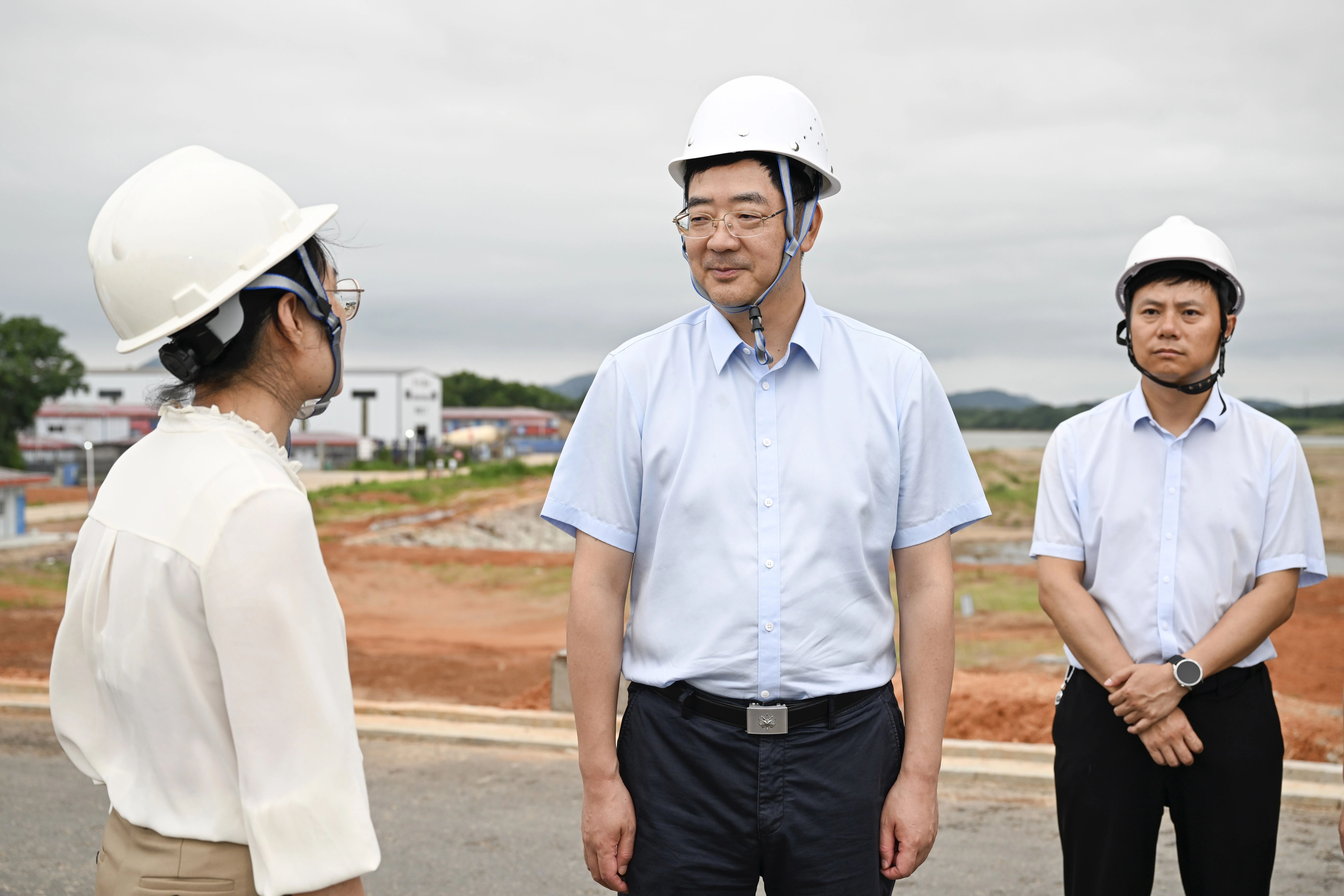 胡剑飞专题调研水利设施项目建设情况