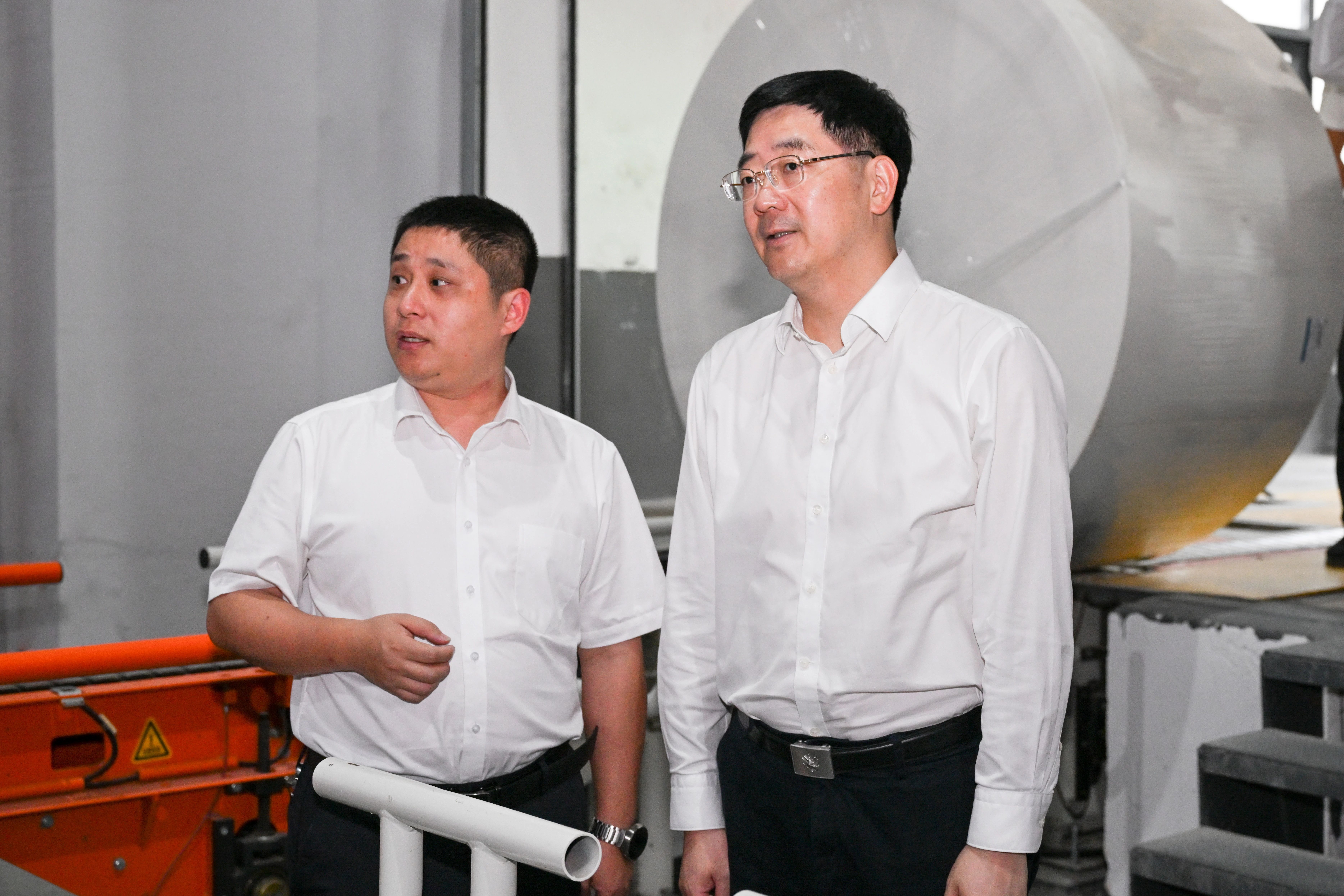 胡剑飞深入宜黄调研招商引资、项目建设、产业发展等工作