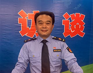 刘忠